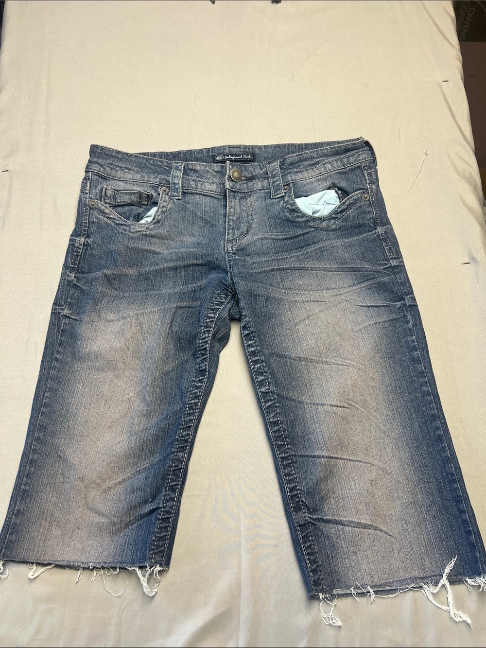 Underground Soul Womens Blue Denim Bermuda Shorts Frayed Hem Medium Wash Size 13
